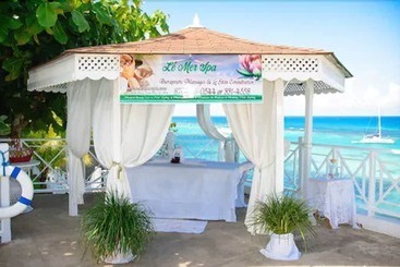 هتل Hibiscus Lodge