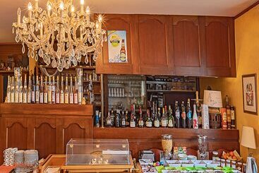 هتل Hostellerie Val Fleuri