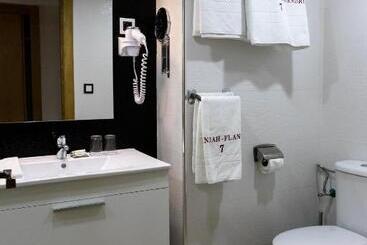 هتل Hôtel Tanjah Flandria