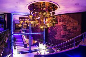 هتل Hôtel Tanjah Flandria