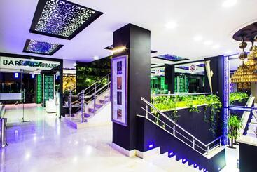 هتل Hôtel Tanjah Flandria