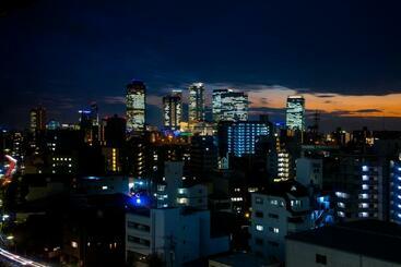 هتل Nagoya Castle