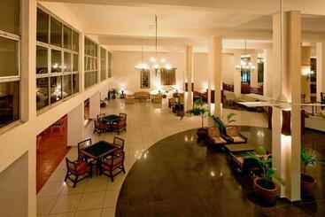 هتل Neptune Beach Resort   All Inclusive