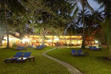 هتل Neptune Beach Resort   All Inclusive