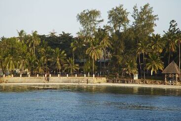هتل Neptune Beach Resort   All Inclusive