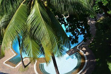 هتل Neptune Beach Resort   All Inclusive