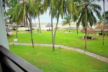 هتل Cocoa Luxury Resort, Nyali, Mombasa