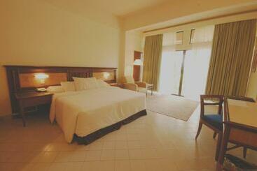 호텔 Primula Beach