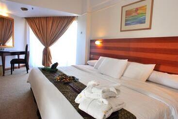 호텔 Primula Beach