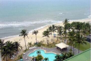 호텔 Primula Beach