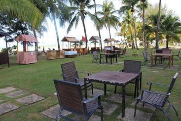 호텔 Primula Beach