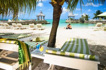 هتل Seagarden Beach Resort All Inclusive