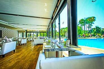 هتل Sofitel Rabat Jardin Des Roses