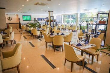 هتل The Jamaica Pegasus