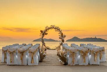 Dreams Acapulco Resorts & Spa   All Inclusive