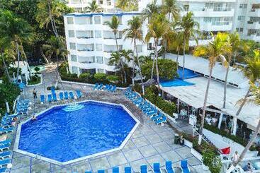 هتل Acapulco Malibu