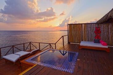 هتل Adaaran Prestige Vadoo   Adults Only Premium All Inclusive With Free Transfers  15 Minutes Away From