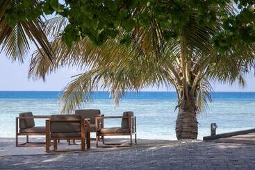هتل Adaaran Prestige Vadoo   Adults Only Premium All Inclusive With Free Transfers  15 Minutes Away From