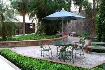 هتل Ambassador Mérida
