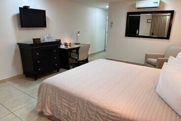 Baja Inn Hoteles Ensenada