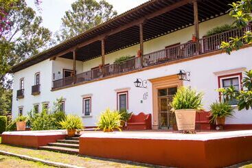 هتل Best Western Plus Posada De Don Vasco