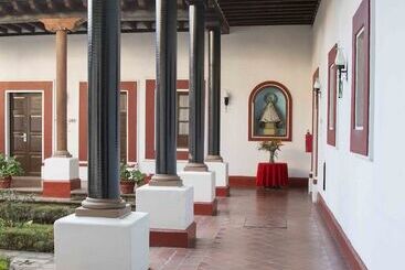هتل Best Western Plus Posada De Don Vasco