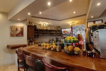 هتل Best Western Plus San Jorge