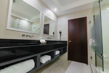 هتل Best Western Plus San Jorge