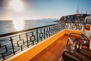 هتل Best Western Posada Freeman