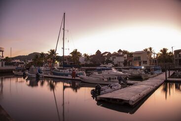 Cabo Blanco Hotel And Marina