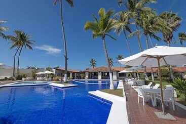 Cabo Blanco Hotel And Marina