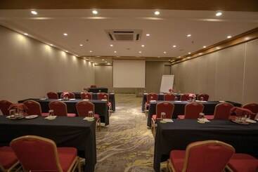Otel Courtyard By Marriott Mexico City Revolucion