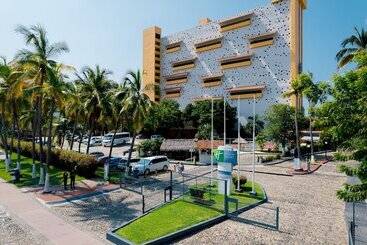 בית מלון כפרי Holiday Inn Resort Ixtapa All Inclusive, An Ihg