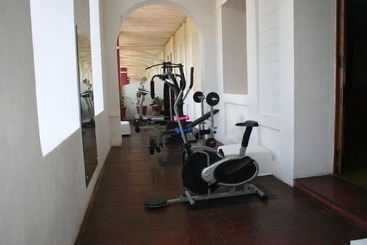 هتل Hôtel Des Thermes Antsirabe