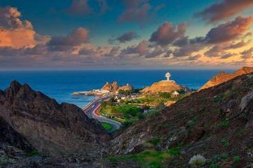 هتل Intercontinental Muscat, An Ihg