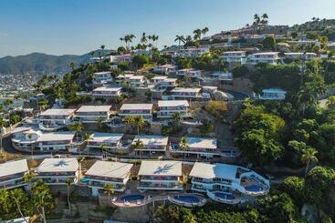هتل Las Brisas Acapulco