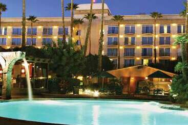 هتل Lucerna Mexicali