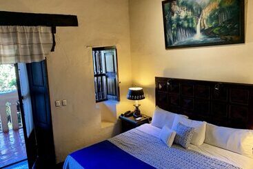 هتل Mansion Iturbe