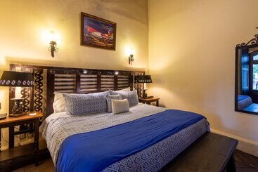 هتل Mansion Iturbe