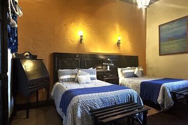 هتل Mansion Iturbe