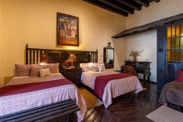 هتل Mansion Iturbe