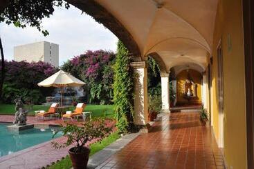 Hotelli Mision Guadalajara