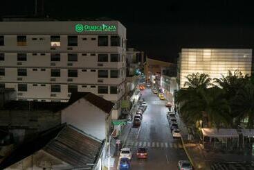 هتل Olmeca Plaza Urban Express