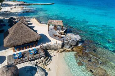 ホテル Playa Azul Cozumel