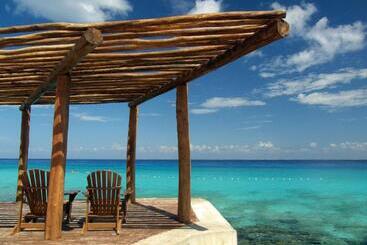 ホテル Playa Azul Cozumel