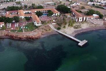 Hotel Playa De Cortes