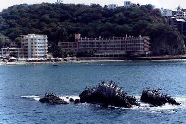 هتل Playa De Santiago