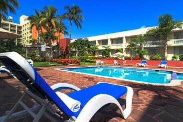 هتل Posada De Tampico