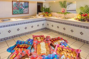 هتل Posada Real Ixtapa