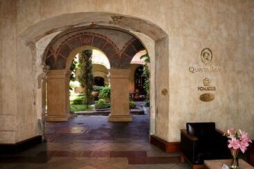 هتل Quinta Real Oaxaca